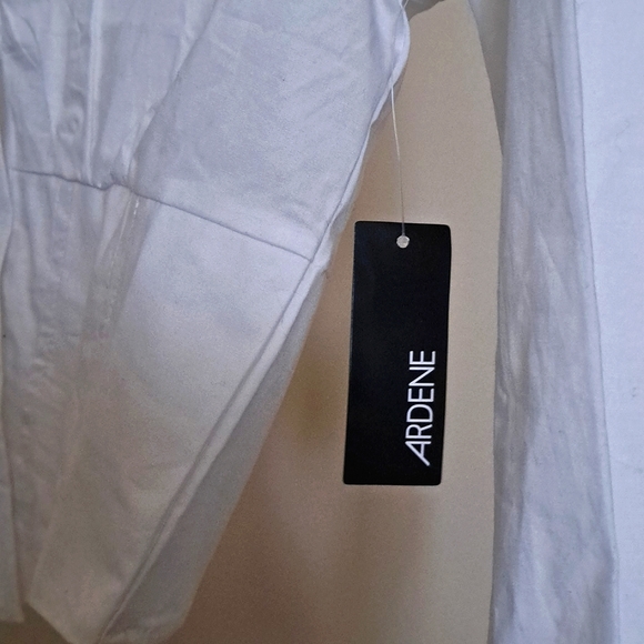 Ardene Crop Button Up Blouse - Picture 3 of 3